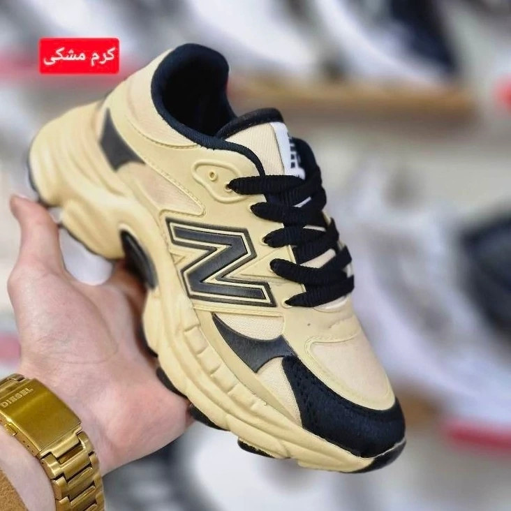 کفش اسپرت نایک پختی شیک و با کیفیت
